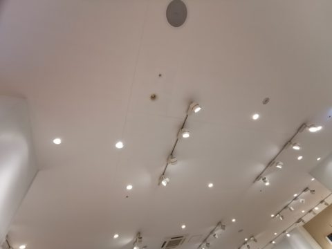 店舗用LED照明器具の交換をさせて頂きました。